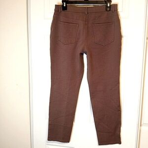 CHICO'S So Slimming® Hidden Tummy Pants in Tan Sz M